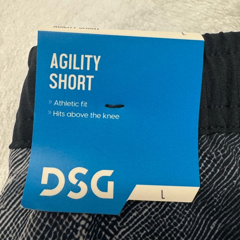 DSG Boy’s Pure White AI Formation Agility Short Size L - Picture 7 of 7